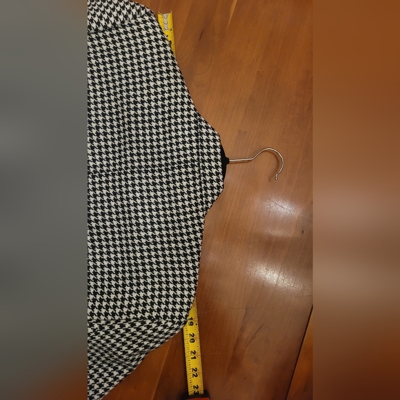 Houndstooth Blazer - Picture 11 of 12